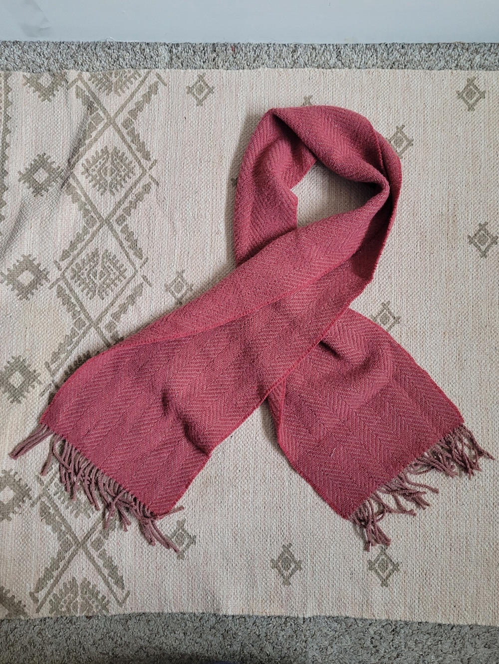 Amicale Wool Cashmere Herringbone‎ Fringe Scarf